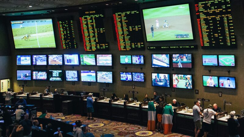 5 Common Mistakes Beginners Make in Sports Betting and How to Avoid Them